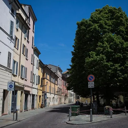 Lägenhet Centro Storico Oltretorrente